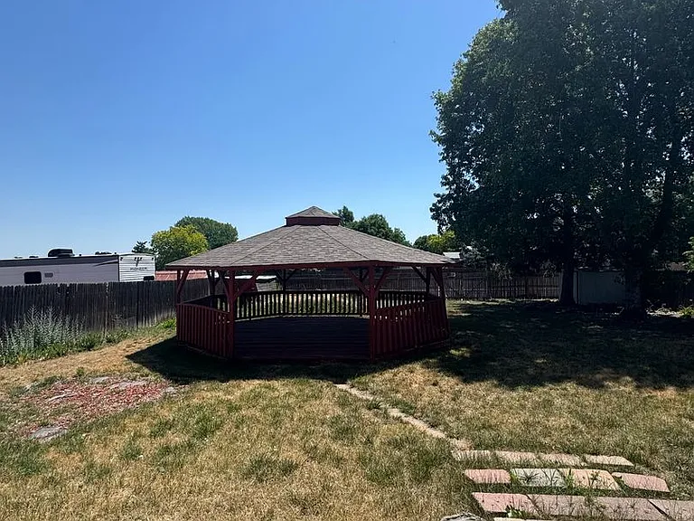 712 47th Avenue Ct — Photo 19