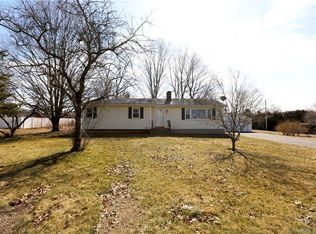 196 Pond Hill Rd, Wallingford, CT 06492