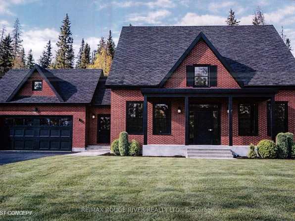 204 Suzanne Mess Blvd, Cobourg, ON K9A 3L3