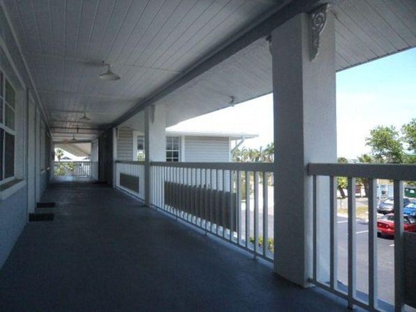 1120 Pinellas Bayway S SUITE 212