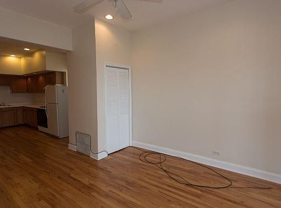 3rd image of 2306 E 71st St #A