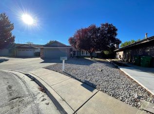 1959 Deep Creek Ct, Sparks, NV 89434