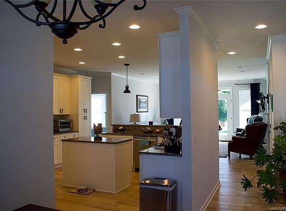 2nd image of 106 Beechmont Dr