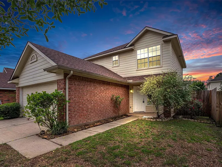 7215 Cool Springs Ct — Photo 1