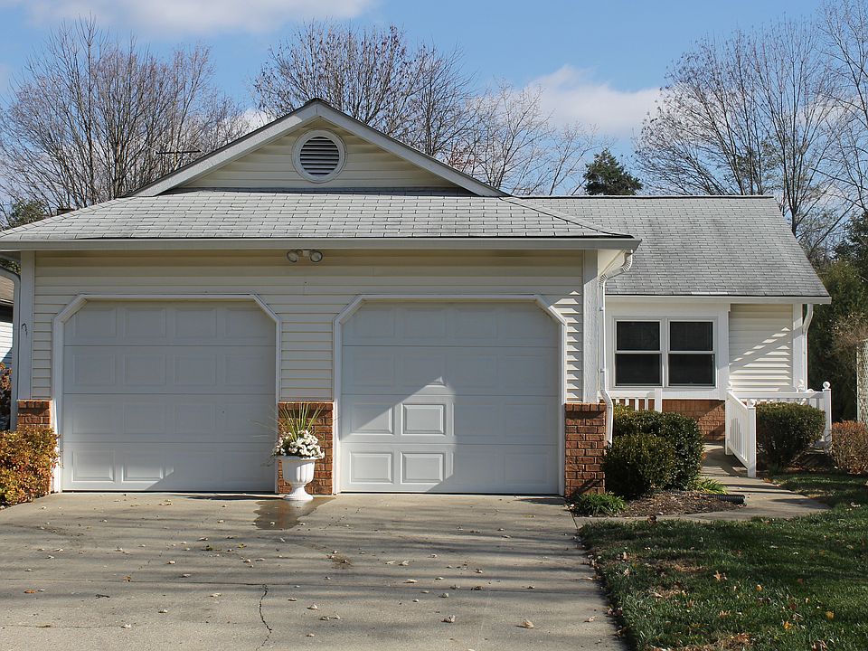 1st image of 9145 N Park Ave