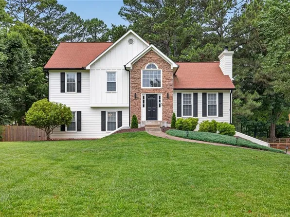 7745 Wynfield Dr, Cumming, GA 30040