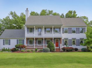 21 Vliet Dr, Hillsborough, NJ 08844