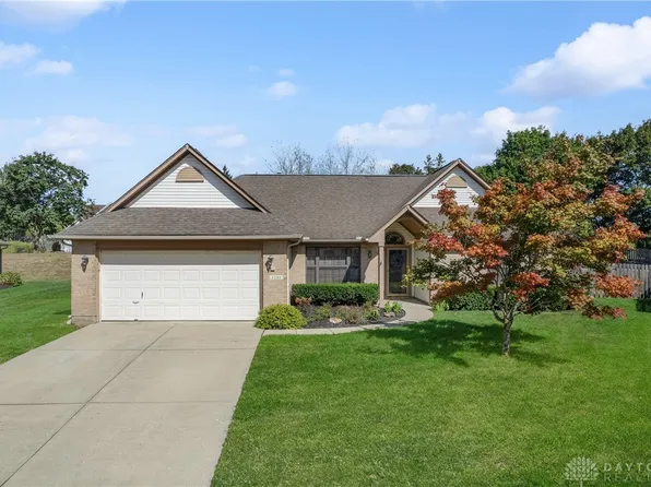 1281 Whitetail Dr, Fairborn, OH 45324