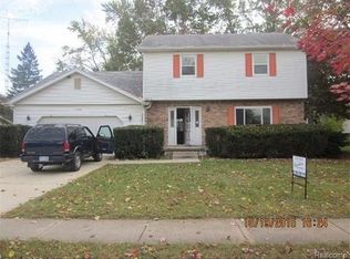 1234 Pleasantview Dr, Flushing, MI 48433
