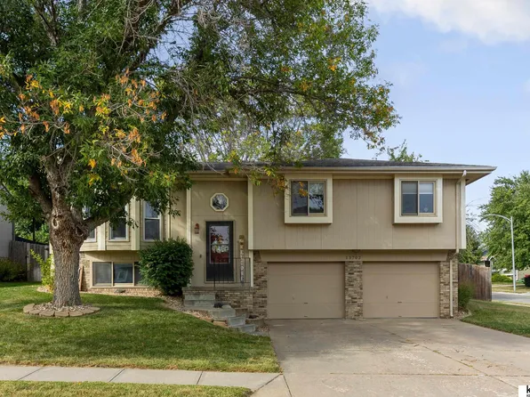 13702 Margo St, Omaha, NE 68138
