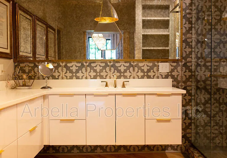 511 Alabama St — Photo 31