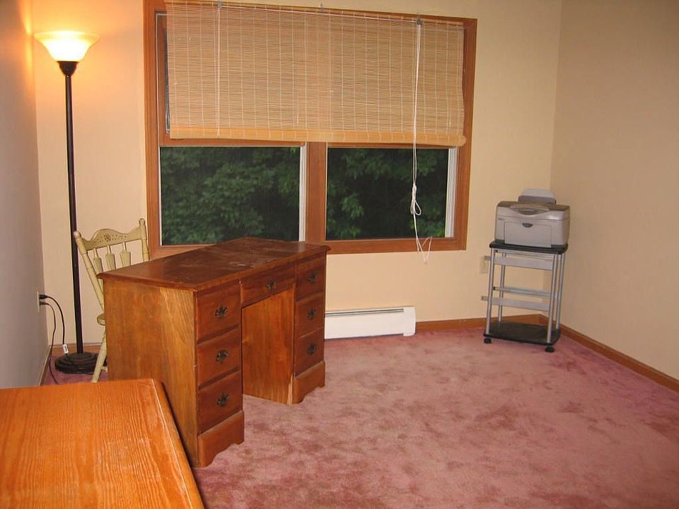 Office, could be a 1st floor bedroom
