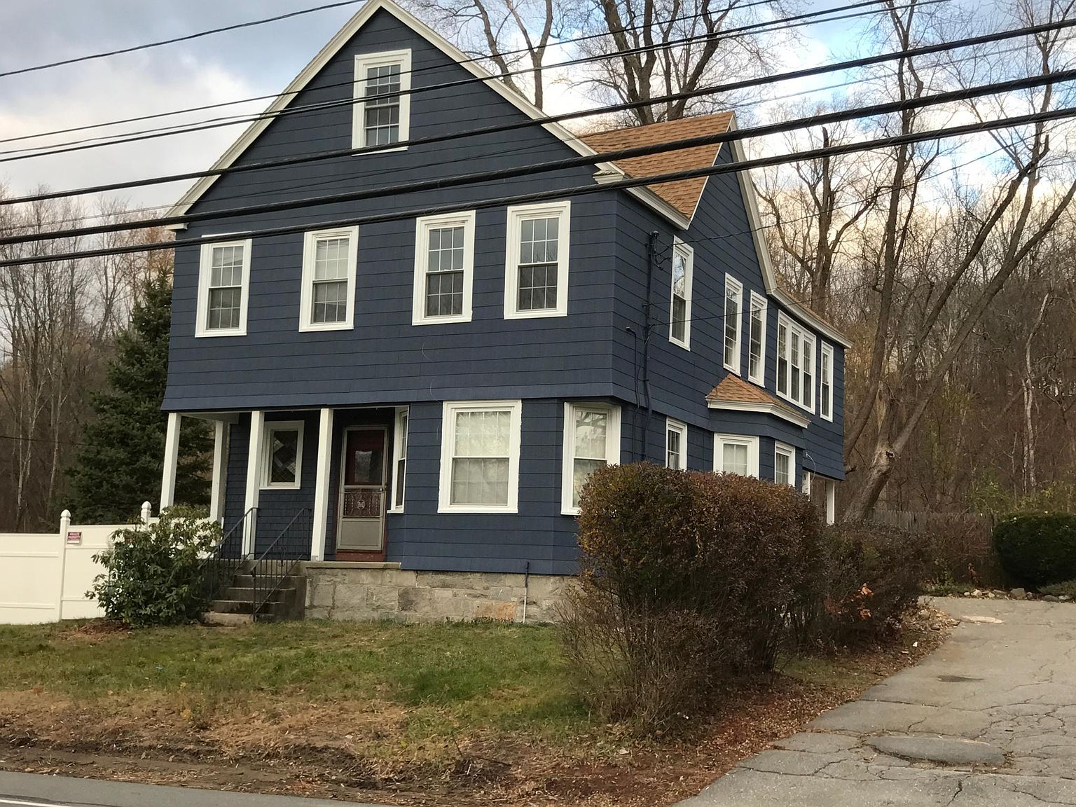 137 Howe St, Methuen, MA 01844 Zillow