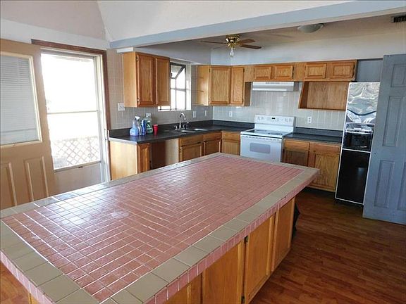 Another kitchen view