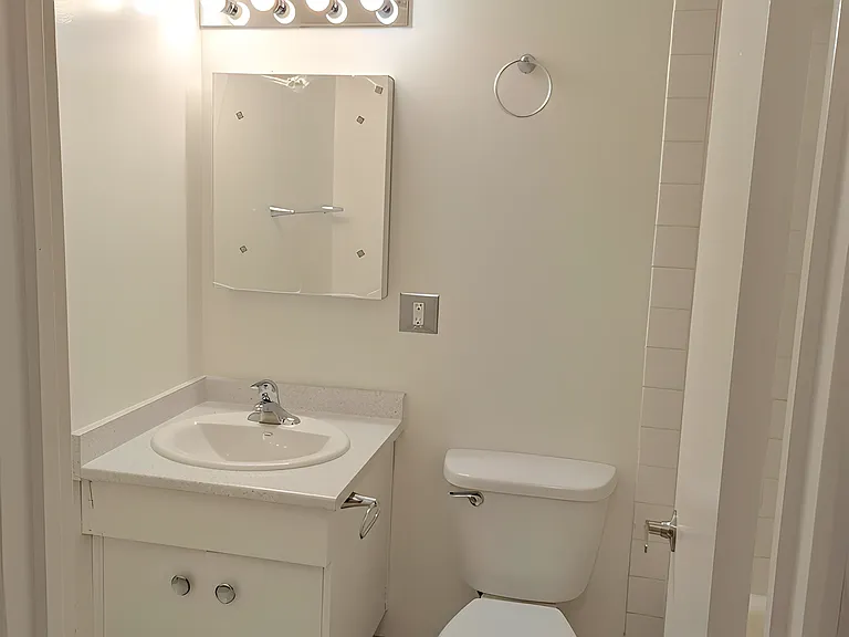 425 Carnarvon St — Photo 20