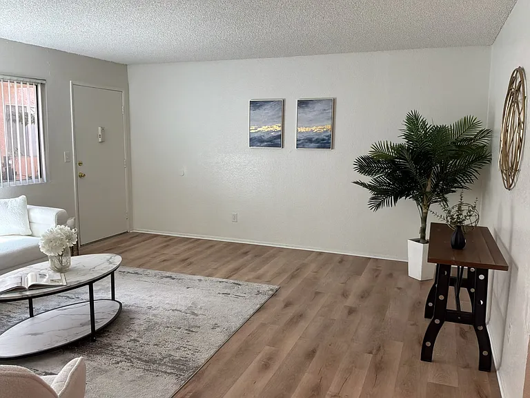 The Carlton Ridge Apartments — Photo 83