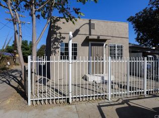 2213 Santa Ana N, Los Angeles, CA 90059