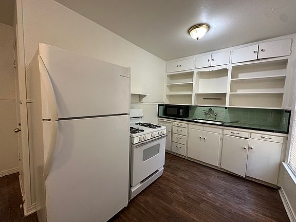 5th image of 613 Oakland St