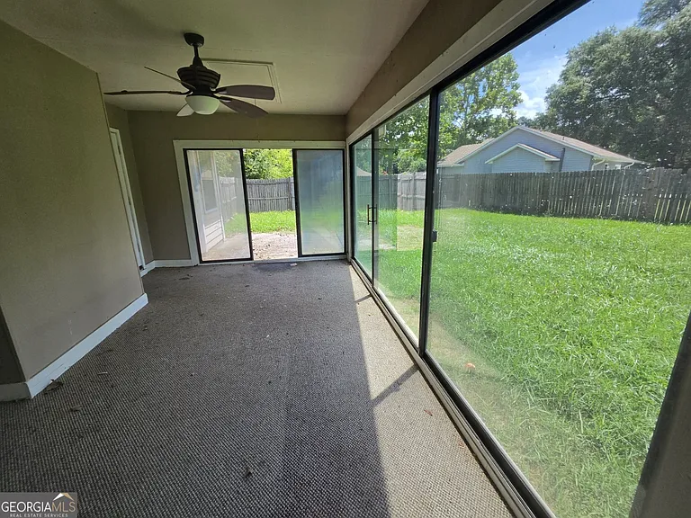 127 Summerfield Dr — Photo 54