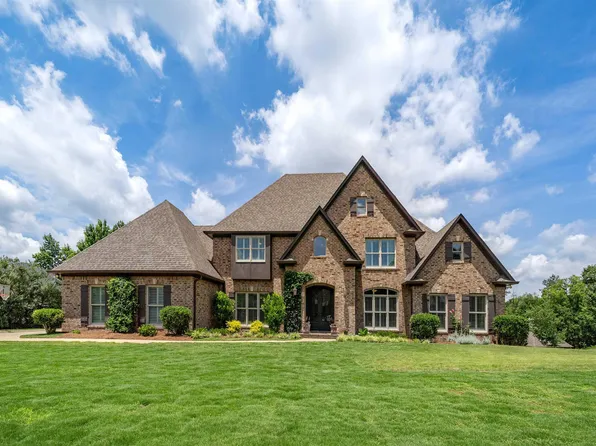 1033 Eagle Nest Cir, Birmingham, AL 35242