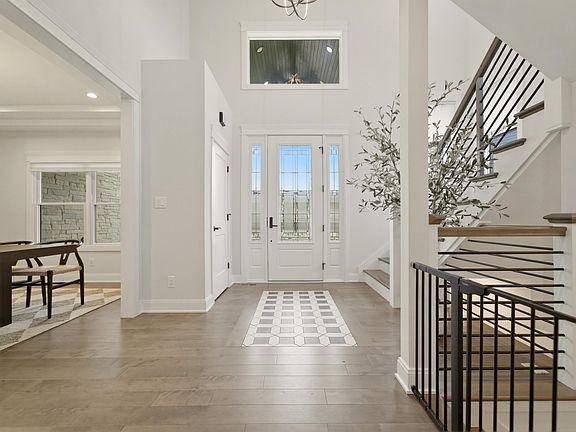 4th image of 825 Schilling Dr