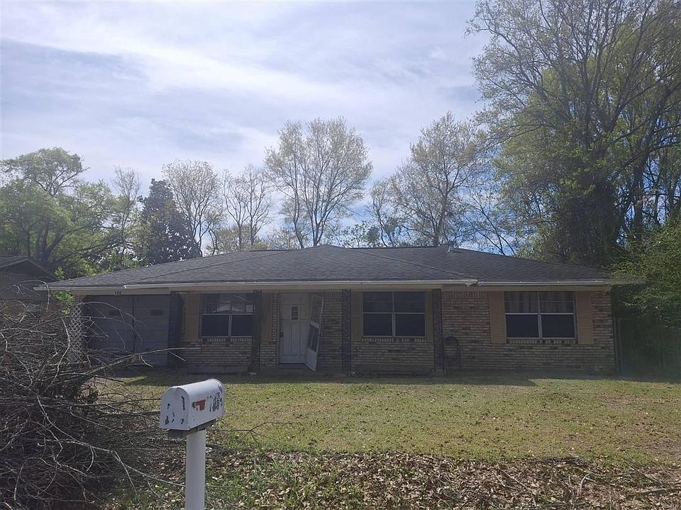 1st image of 106 James Dr