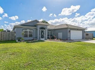 5303 NW Almond Ave, Port Saint Lucie, FL 34986