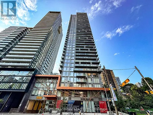50 Wellesley St E Photo 1