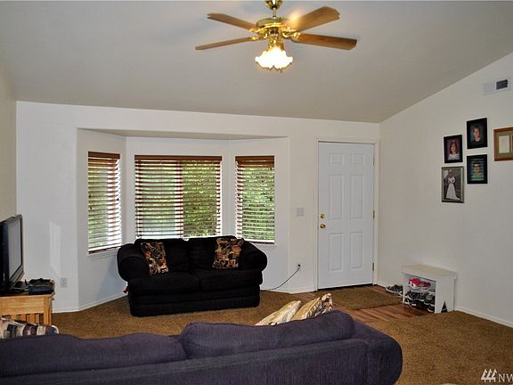 3rd image of 1720 E Wildcat Ln