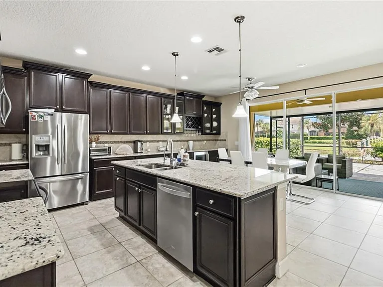 12130 Uleta Ln — Photo 10