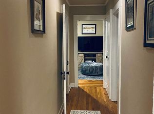 28 Pleasant St, Cromwell, CT 06416