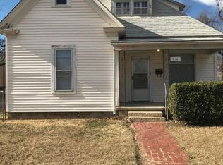 516 S Roberts Ave, El Reno, OK 73036