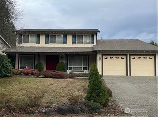 19212 SE 45th Ct, Issaquah, WA