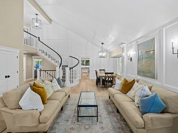 4th image of 2631 Lockhart Rd