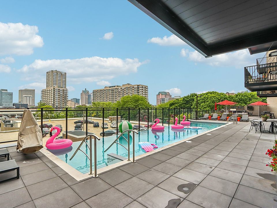 Pool Deck