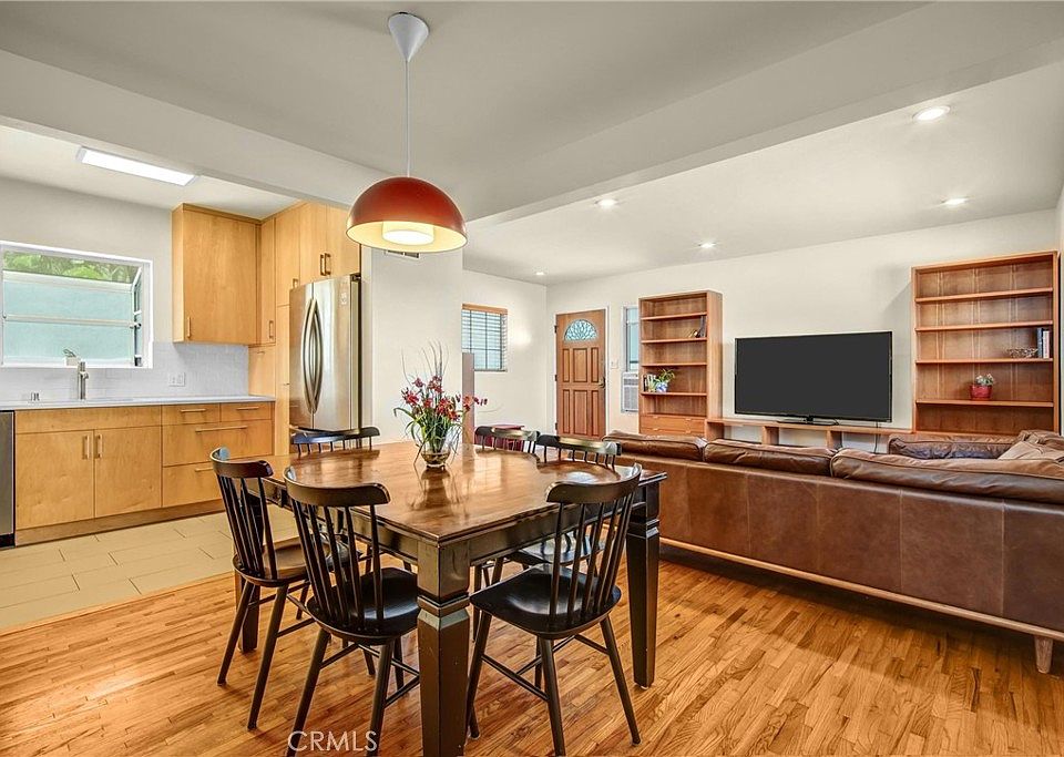 1st image of 1606 Armour Ln
