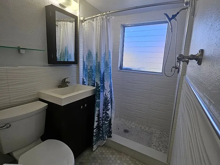 360 W Fray St — Photo 19