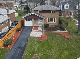 9 Allister Ave, Toronto, ON M1M3K7