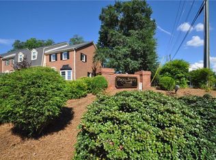 1500 W Paces Ferry Rd NW, Atlanta, GA 30327