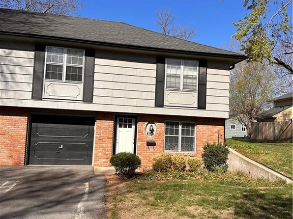 8314 Mackey St, Overland Park, KS 66212