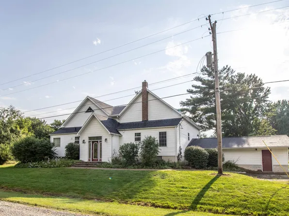 9491 Seymour Rd, Montrose, MI 48457