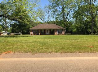 2919 Busby Rd, Mobile, AL 36695