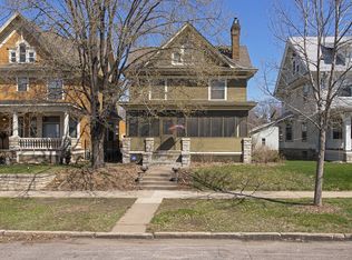 819 Holly Ave, Saint Paul, MN 55104