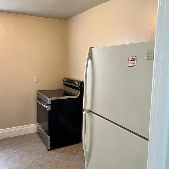 4229 4th Ave — Photo 3