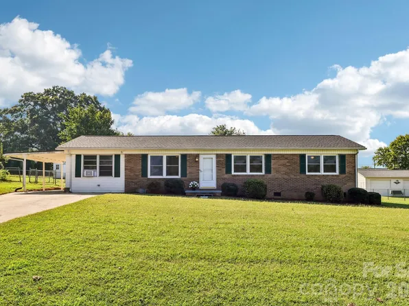 5111 Hawthorne Ln, Shelby, NC 28152