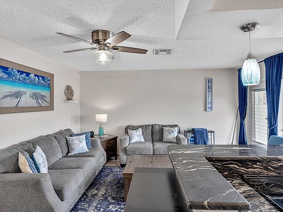 5th image of 3232 Canal Drive #19