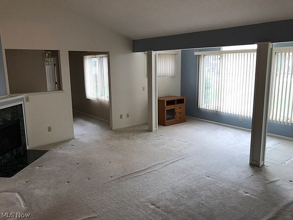 3rd image of 9684 Sylvan Ln