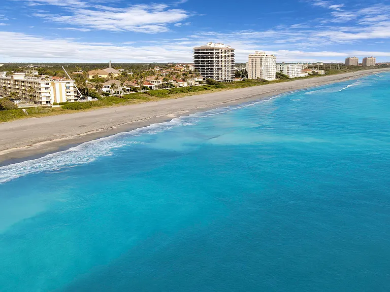 630 Ocean Dr #102 — Photo 22
