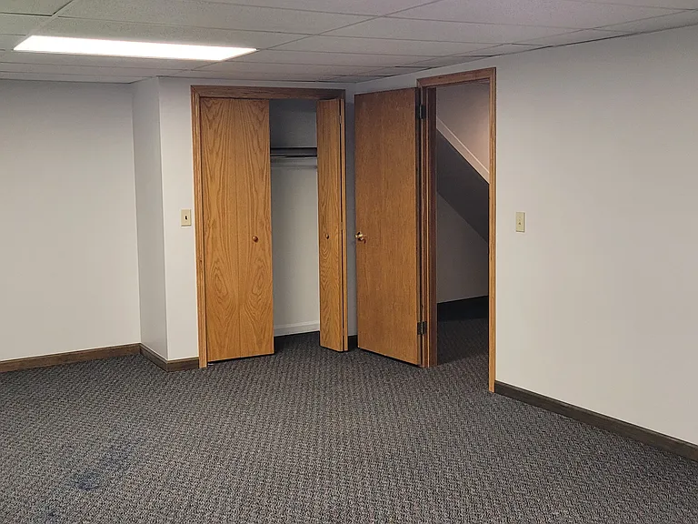 81 Mount Pleasant Rd — Photo 31