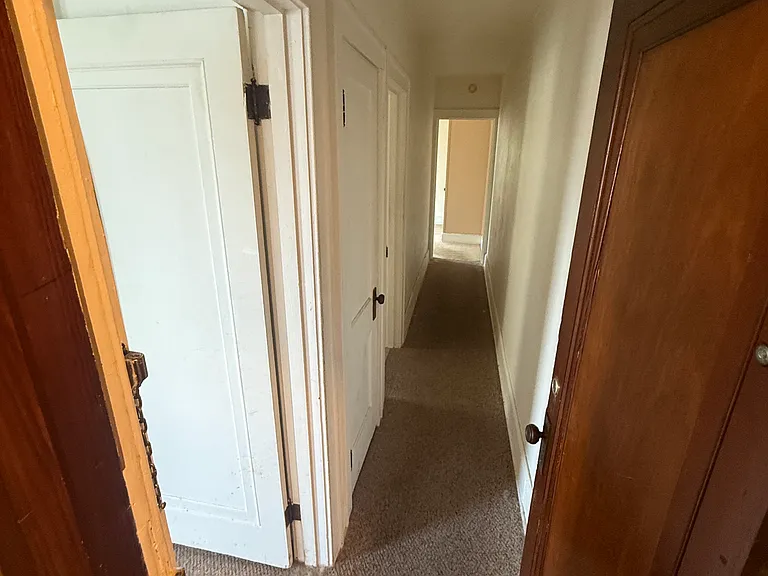 3825 Wayne Ave #4 — Photo 8